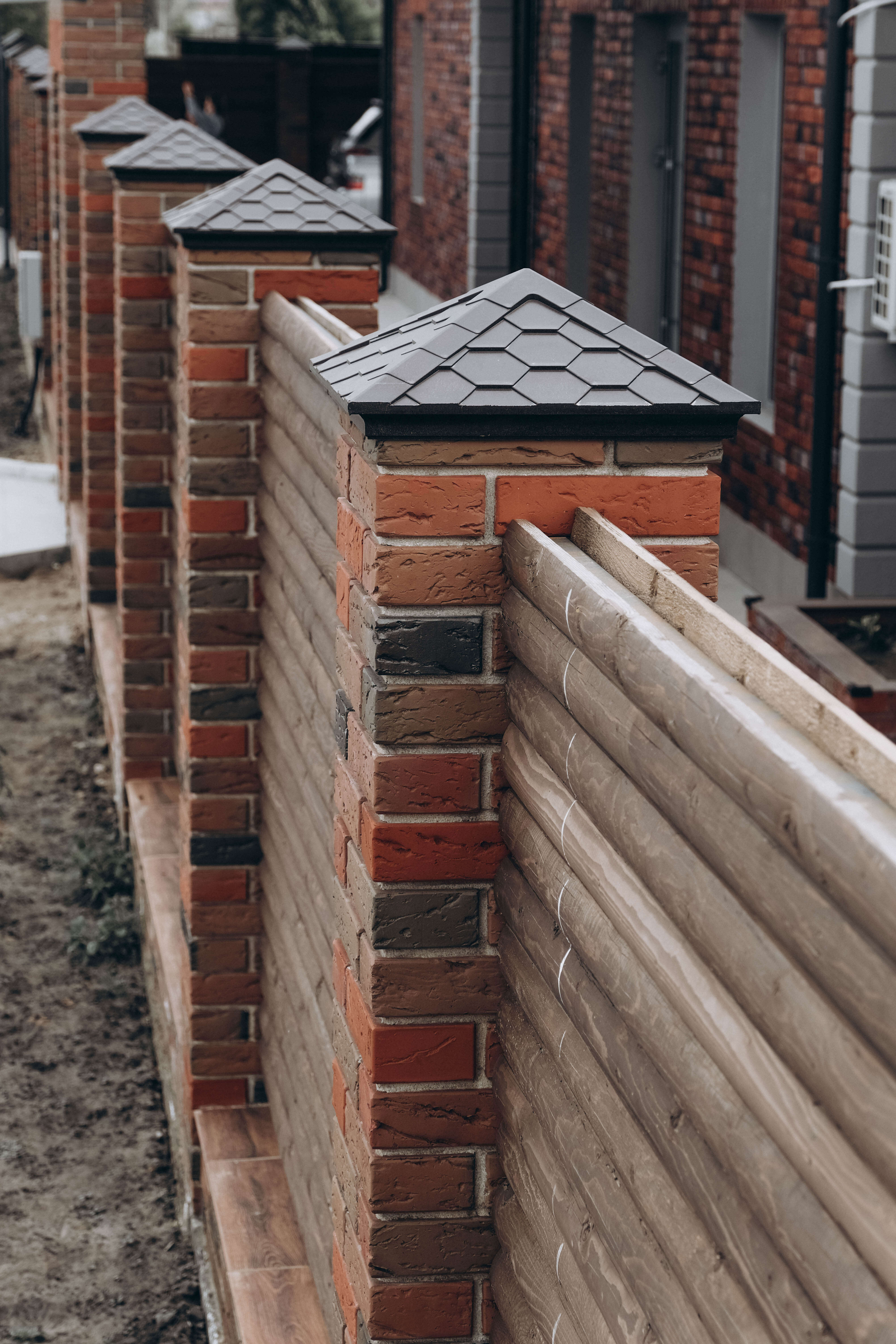 Колпак Zking Эверест Коричневый на столб 1.5х1.5 кирпича (390х390мм) в Липецке фото