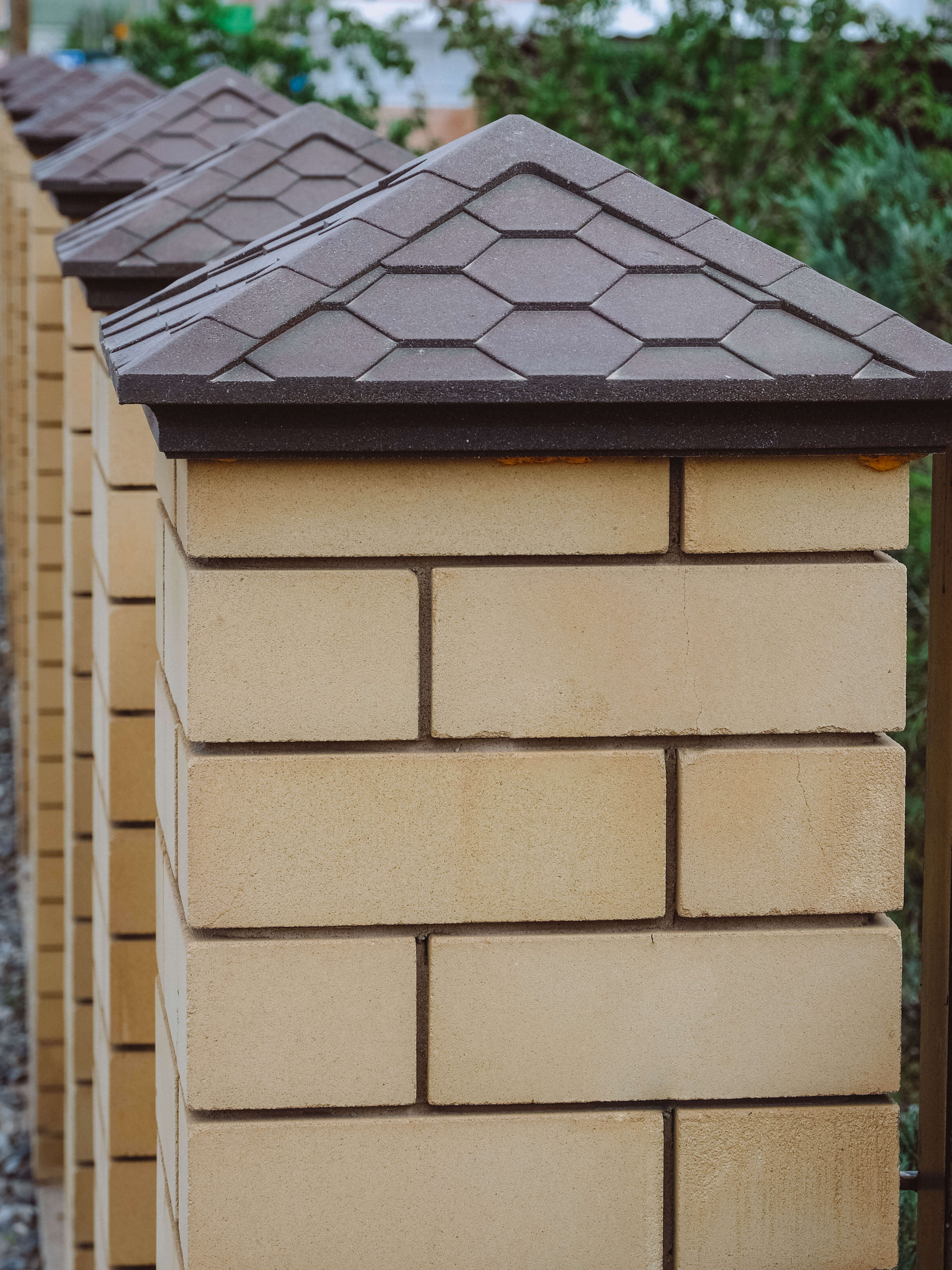 Колпак Zking Эверест Коричневый на столб 1.5х1.5 кирпича (390х390мм) в Липецке фото